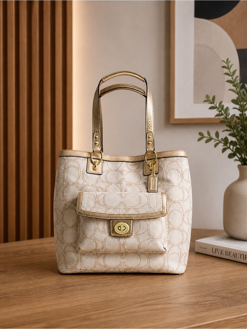 Coach Penelope Linen Signature Tote